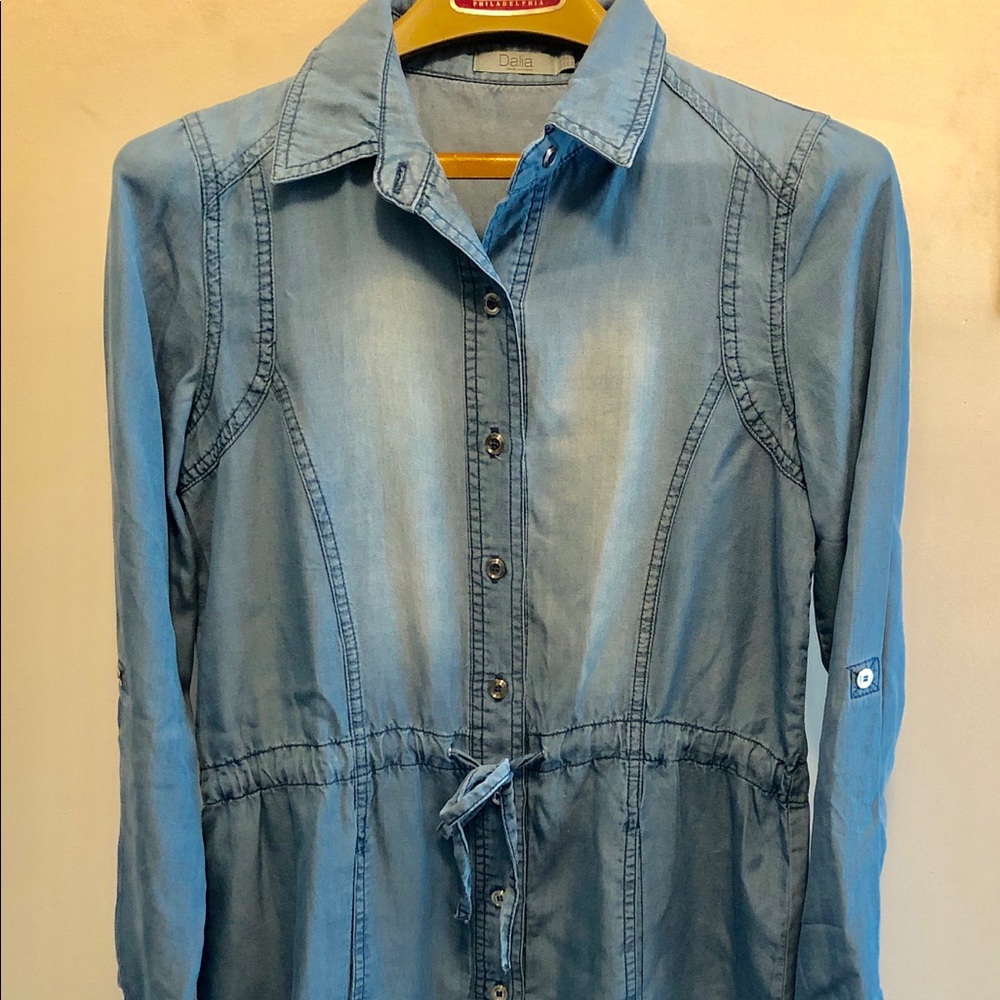 Jean dress. Tie waist. Hits above knee.